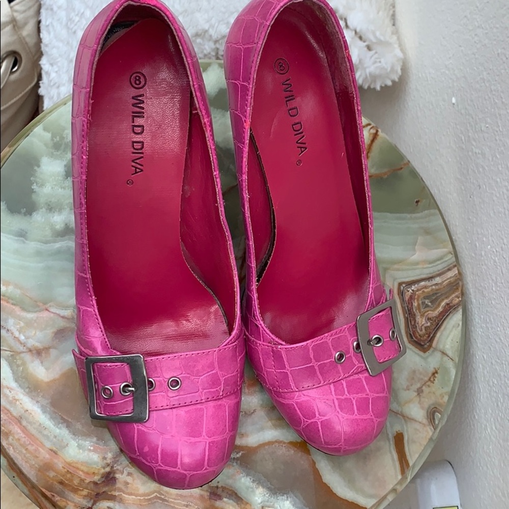 Women’s high heels